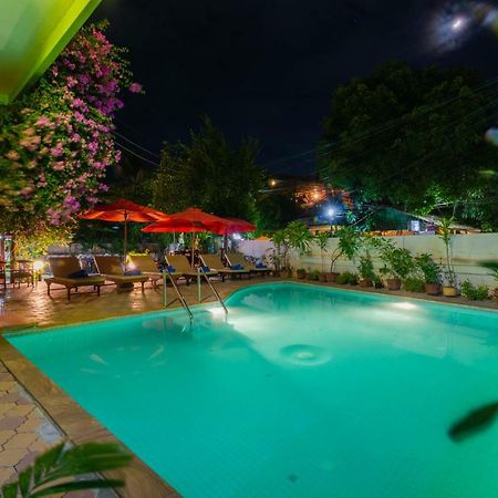 Five Rose Siem Reap Hostel Exterior foto