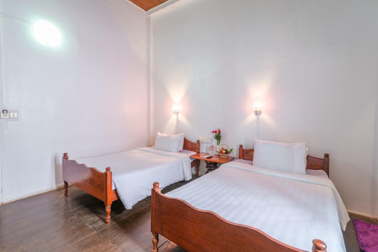 Five Rose Siem Reap Hostel Exterior foto